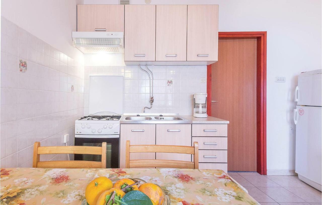 Awesome Apartment In Pula With Wifi Exterior foto